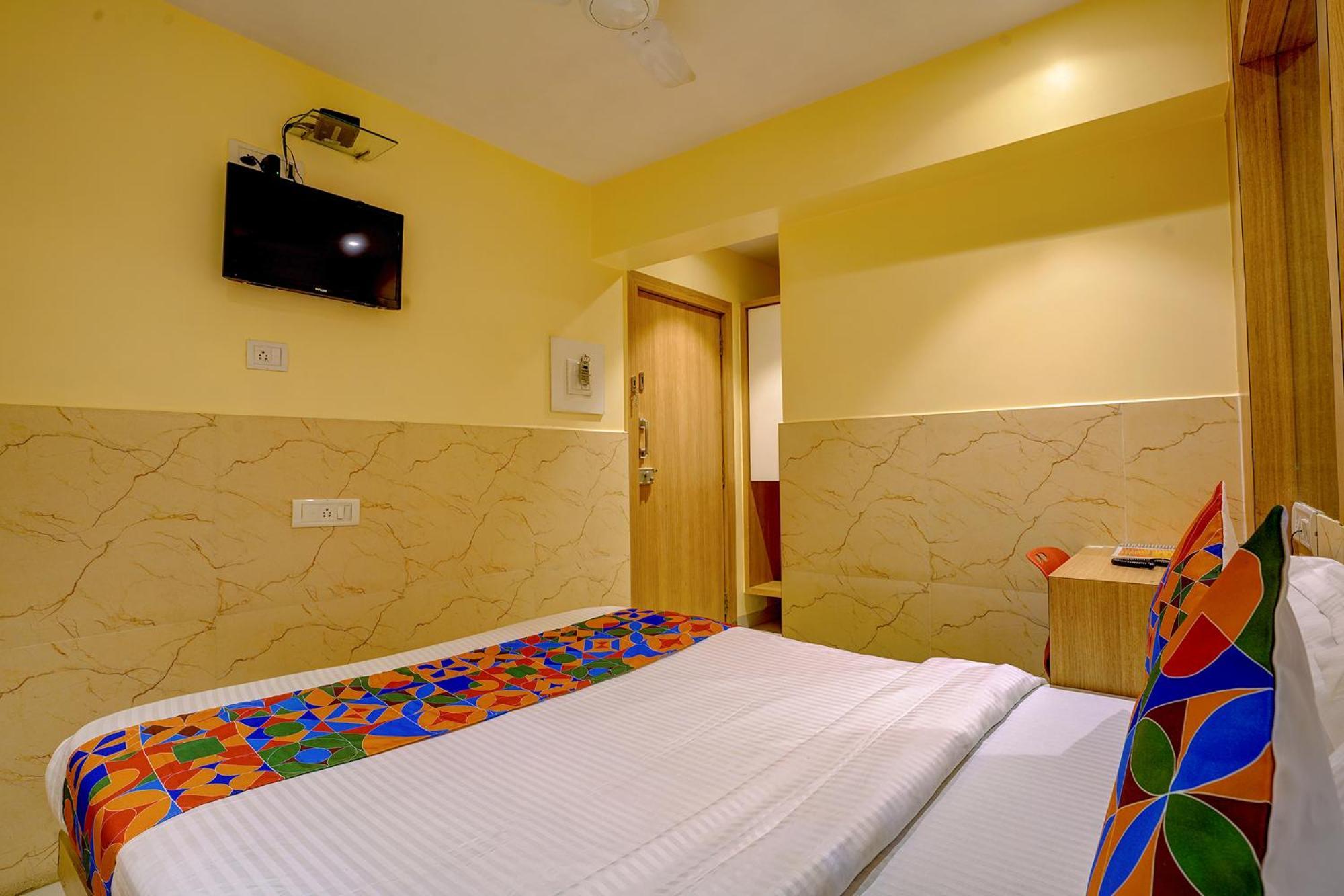 Fabhotel Starwood Residency - Behind Bmw Car Showroom Navi Mumbai Ngoại thất bức ảnh